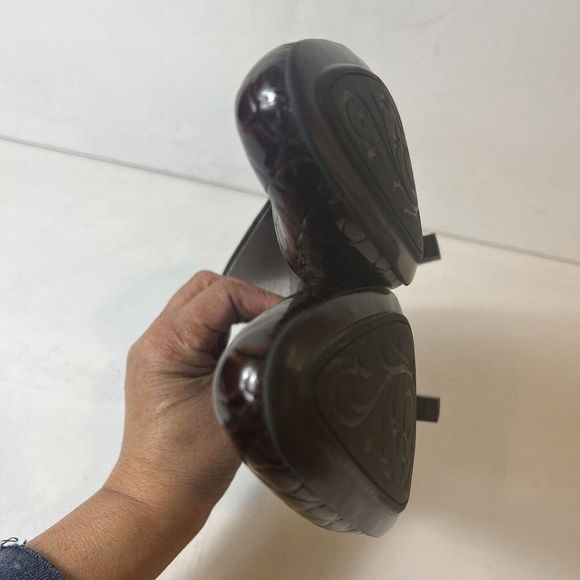 Eurosoft by Sofft Women's Size 8.5 M Pumps Glossy Croc Print Slip On Brown Heels - Picture 8 of 12